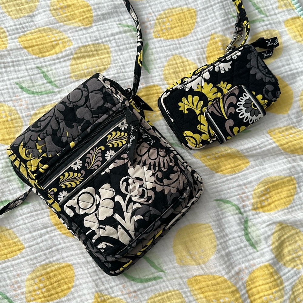 Vera Bradley baroque crossbody